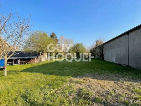 terrain ambillou 450 m2