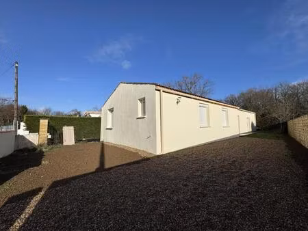 maison 4 chambres de plain pied sur terrain de 597m2