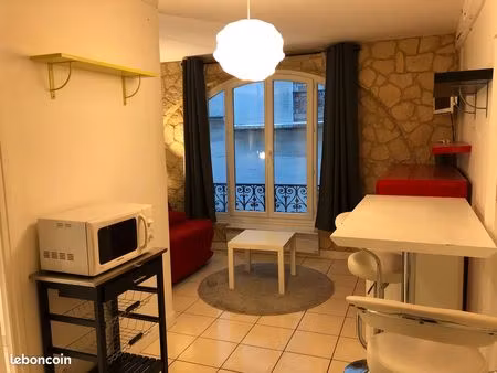 charmant studio de 19m2 - 950 - réaumur-sebastopol 2ième
