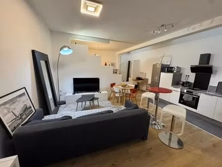 location meublée appartement 2 pièces 44 m² à vierzon (18100)  900 €