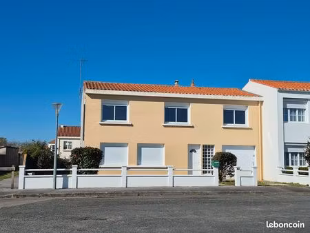 maison de 140 m² en impasse - 4 chambres