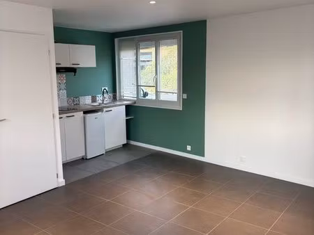 studio st cyr sur loire