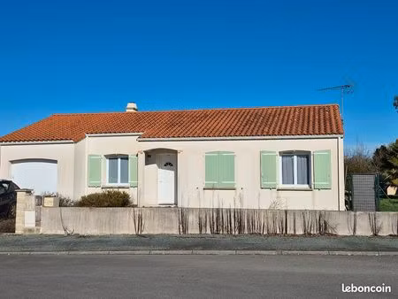 plain pied de 2009 en impasse - 3 chambres