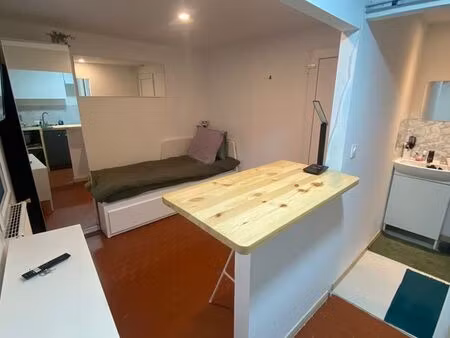 location studio t1 meublé centre digne tout inclu (eau  électricité  gaz  internet)