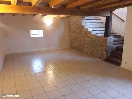 maison 11 m² a louer de suite