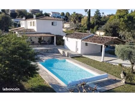 villa a loue a la roquette sur siagne