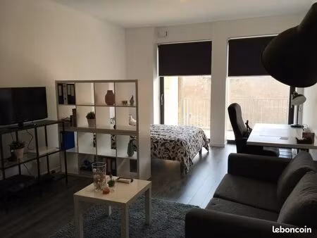 loue appartement avec terrasse