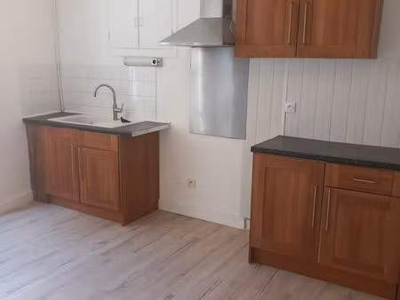 maison de ville 2 chambres 1 bureau