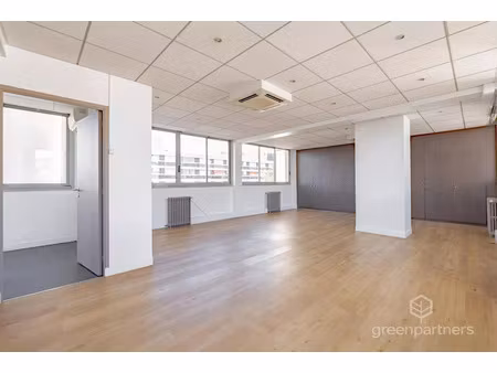 location locaux professionnels 5 pièces 128 m² à paris 16ème (75016)  4 700 €