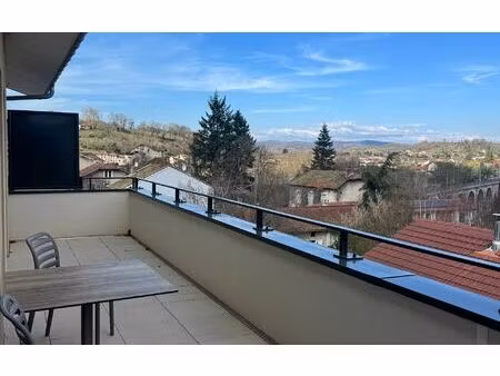 location appartement  m² t-3 à saint-marcellin  895 €