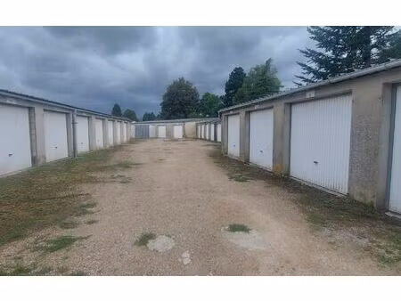 location stationnement  m² t- à saâcy-sur-marne  64 €