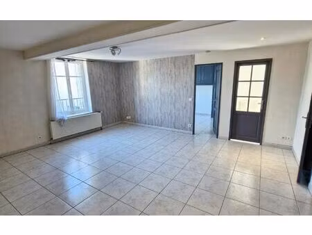 location maison  110.55 m² t-4 à charly  995 €