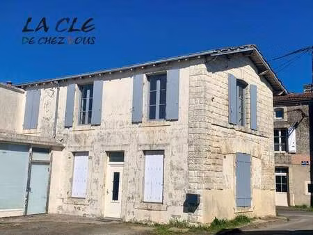 location maison à coulonges-sur-l'autize (79160) : à louer / 98m² coulonges-sur-l'autize