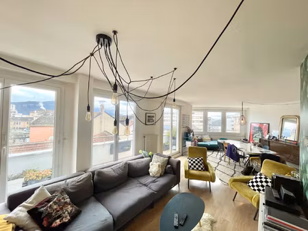 rare à annemasse t4 127 m2 dernier étage avec ascenseur