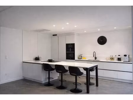 vente appartement 10 pièces 191 m² roubaix (59100)