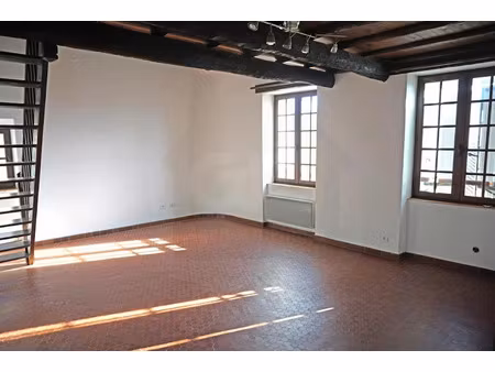 location appartement 3 pièces 60.76 m² à piolenc (84420)  520 €