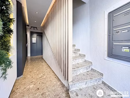 location locaux professionnels 3 pièces 66 m² à albi (81000)  800 €