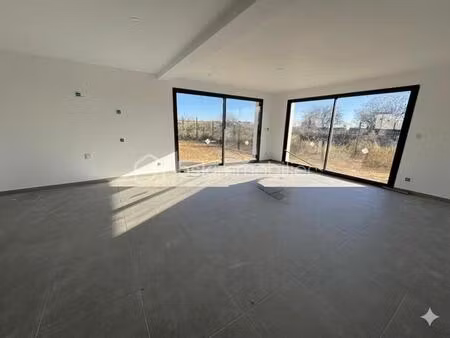 maison de 110 m² à pomerols