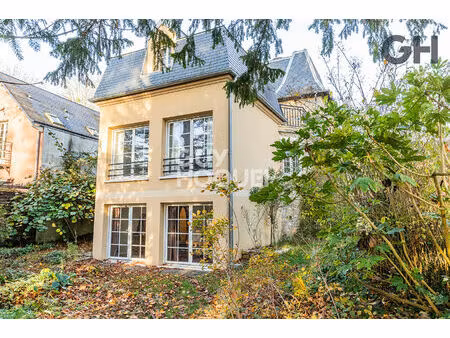 maison de caractère en meulière de 162m² à soisy-sur-seine