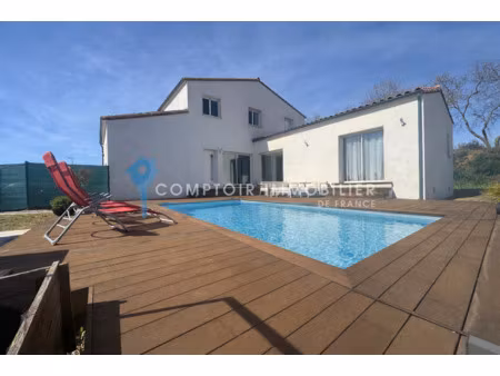 en exclusivité  codognan villa 147 m2 sur 630m2 avec piscine