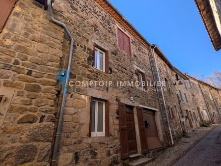 dépt. 43 - a vendre à pradelles - maison mitoyenne de villag