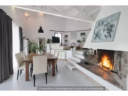 maison t7 à vendre vitrolles village avec piscine