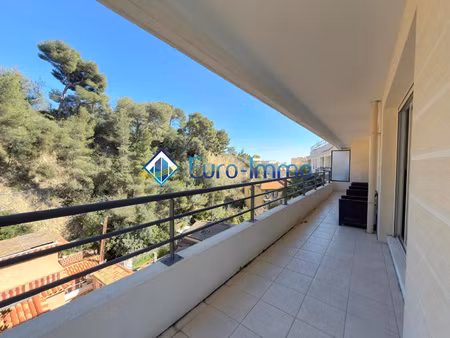 2 pièces 45m2 - terrasse 19m2 - cave + garage en supplément