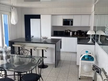 palavas les flots f4 face mer meublé