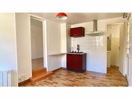 appartement f2 rdc centre de conches.