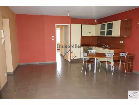 appartement 3 pièces avec terrasse