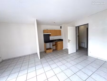 appartement 3 pièces 53 m²