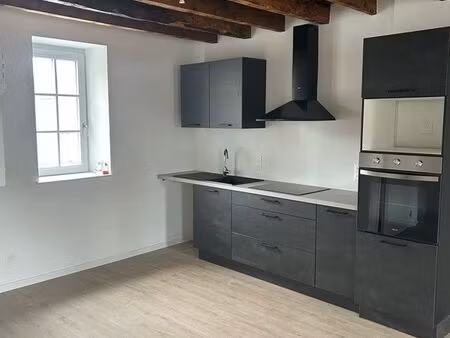 à louer appartement entièrement rénové