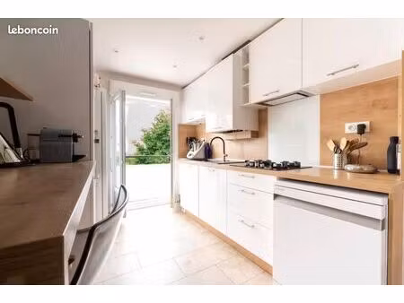 maison 3 pièces 70 m²