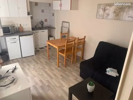studio meublé 20 m² avec extérieur – copropriété calme