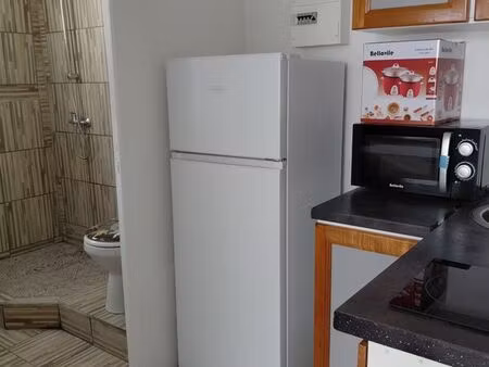 studio pour jeune travailleur ou étudiant