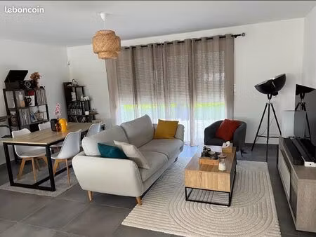 maison neuve t5 meublée 107 m² – 4 chambres – suite parentale – jardin – parking – gimont