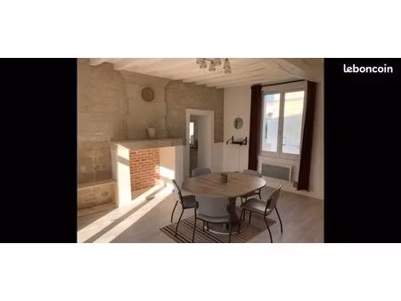 appartement de 95m² t4 meublé entièrement rénové à beaumont en veron