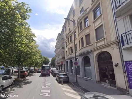 studio 1 pièce 22 m²