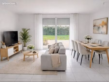 maison individuelle de 89 m2  fonctionnelle avec une exposition optimale  3 ch + jardin su