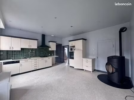 appartement 4 pièces 135 m²