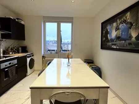 appartement f2 de 59.60m² avec balcons et cave