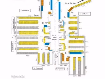 place de port 8.80m x 3m a cannes marina mandelieu