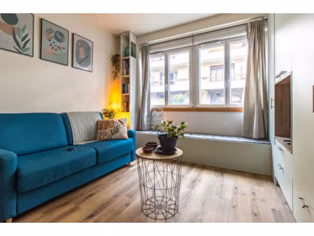 montreuil sud - croix de chavaux - studio entierement renove
