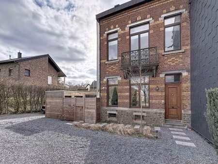 heusy (bouquette) : maison 3 chambres + jardin + parking