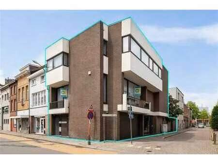 maison exceptionelle avec espace pour profession liberale **