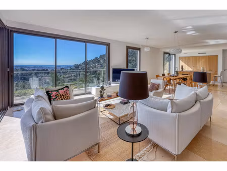 vente maison 4 pièces 142 m² la valette-du-var (83160)