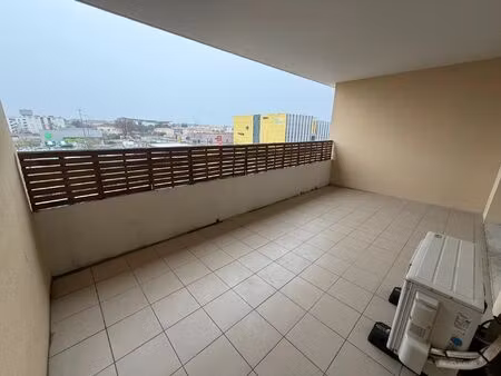 location appartement 3 pièces 66 m² à miramas (13140)