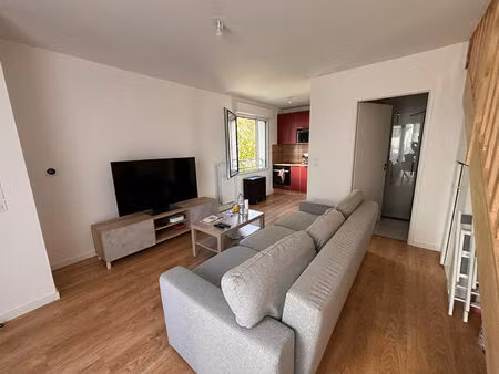 chambre en colocation - rezé - meublée