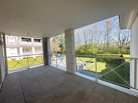 t2 saint-cyr-sur-loire