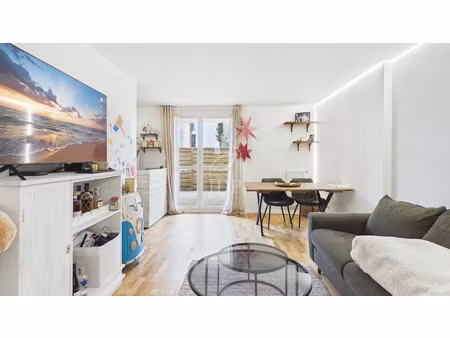 studio en location étiolles (91450) rez-de-jardin avec t